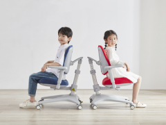 真正高端的儿童学习椅：男女有别不同型，专利设计贴心护童